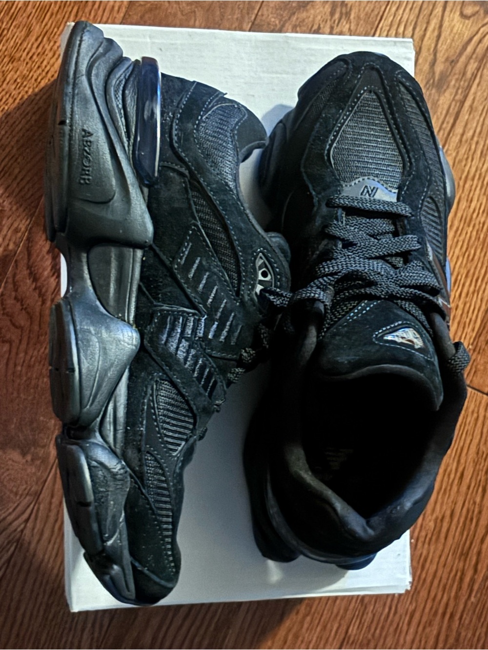 New Balance Men's 9060 Shoes (Black)